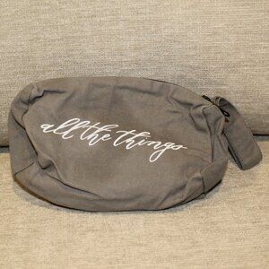 Toiletry Bag - grey